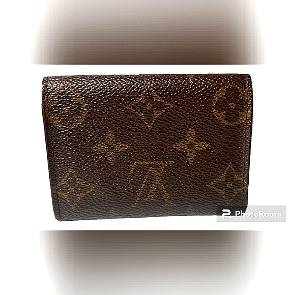 LOUIS VUITTON AUTHENTIC LEATHER COIN PURSE WITH UNBRANDED CHAIN GUC - Picture 2 of 6